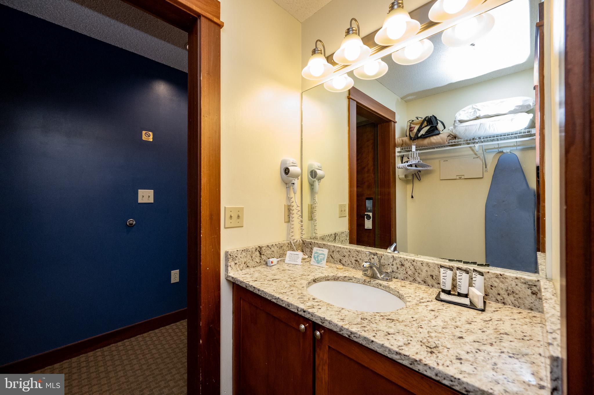 565 GLENDALE ROAD 210A