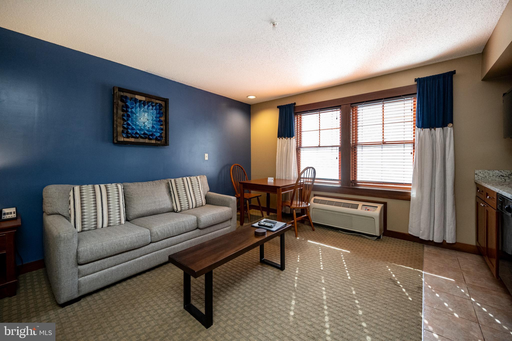 565 GLENDALE ROAD 210A