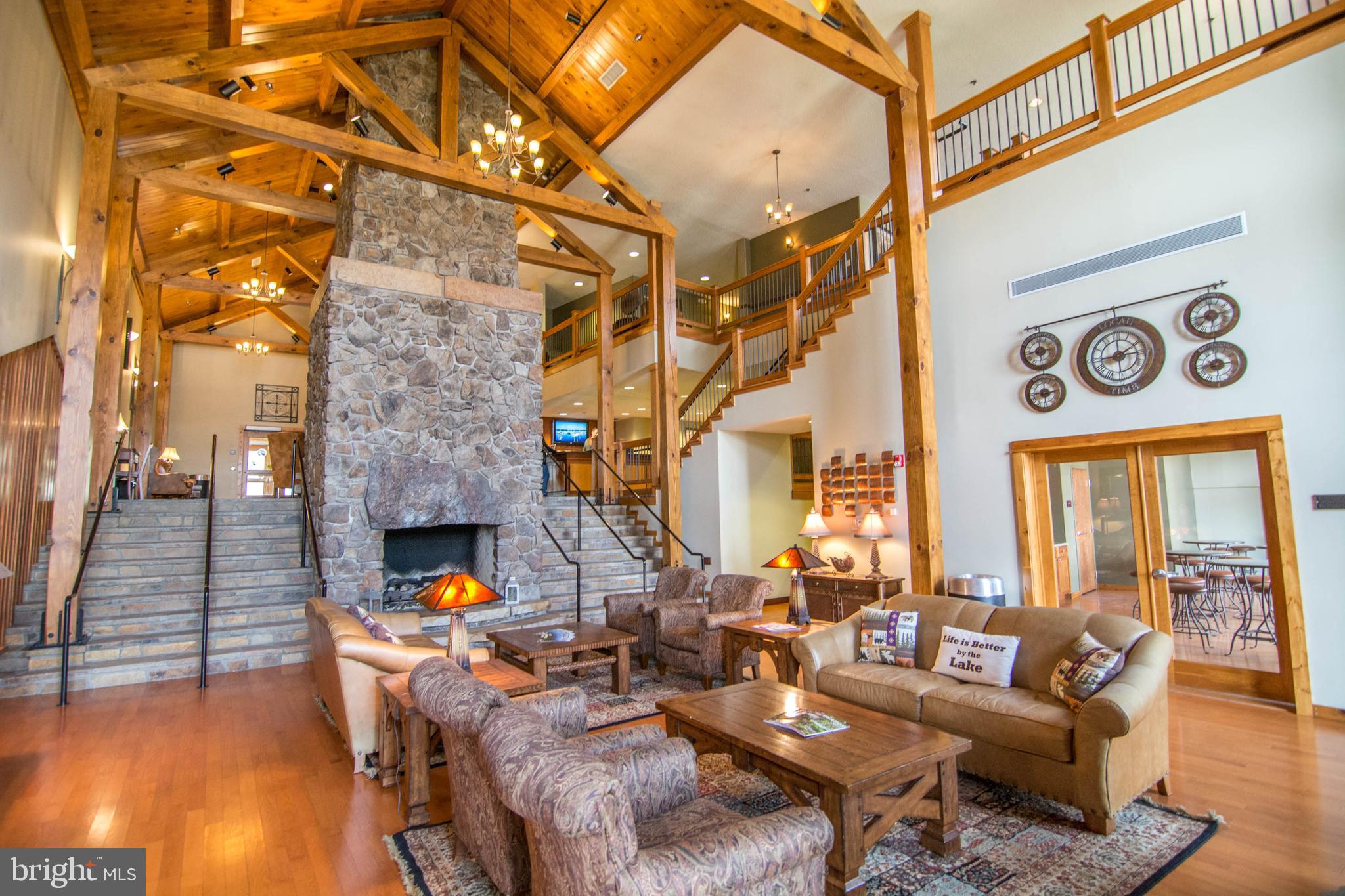 565 GLENDALE ROAD 210A