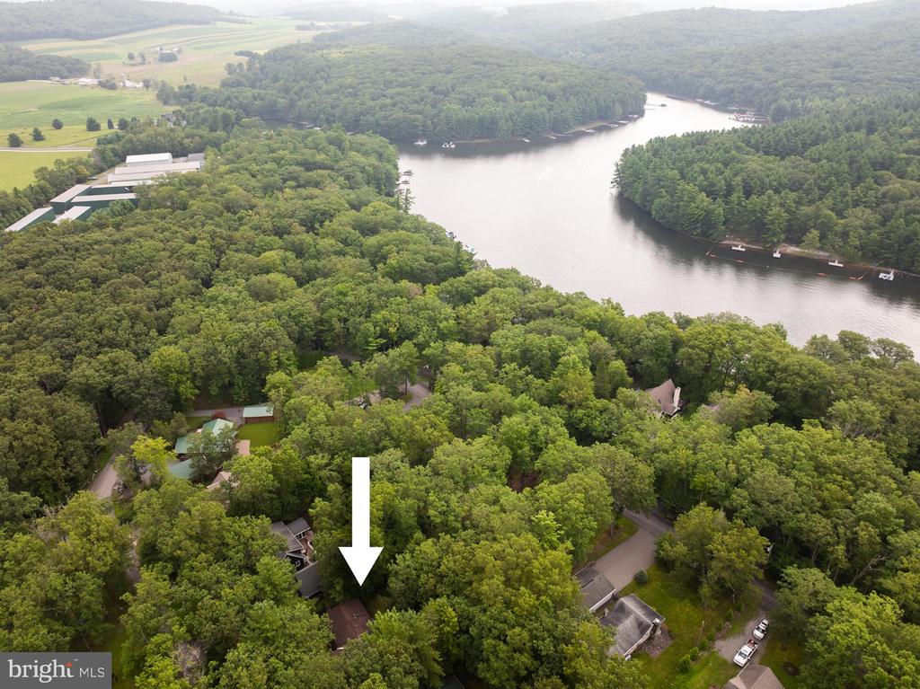 276 OAK WAY ROAD
