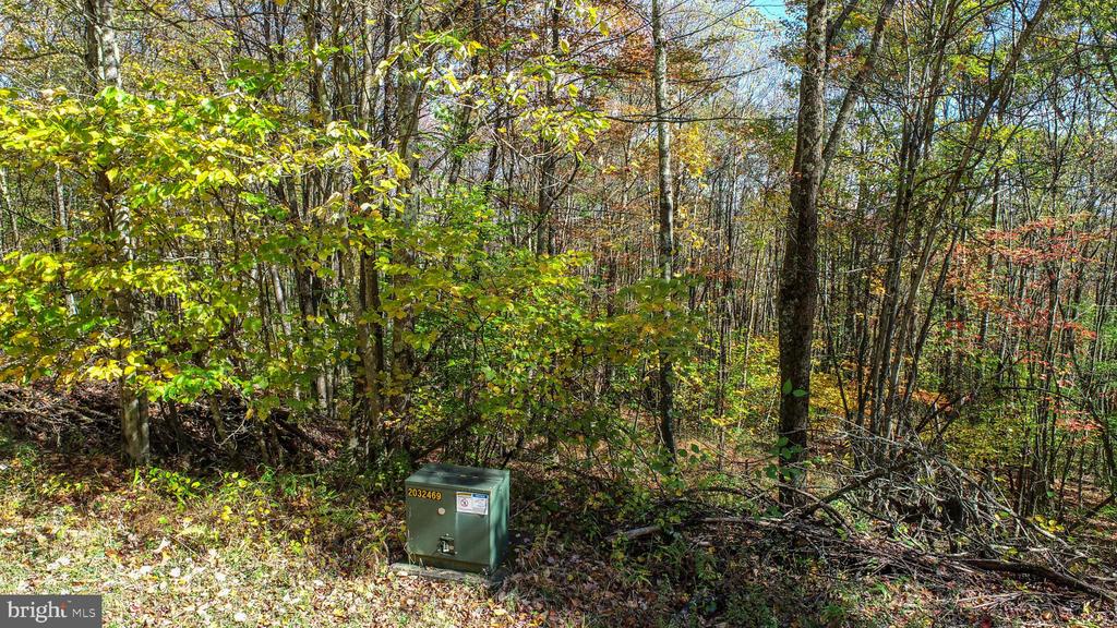18 HOYE CREST ROAD