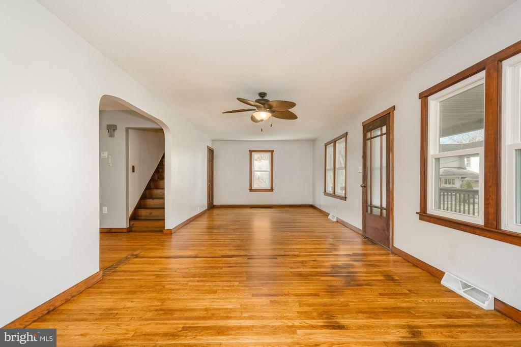 66 OLD MORGANTOWN ROAD E