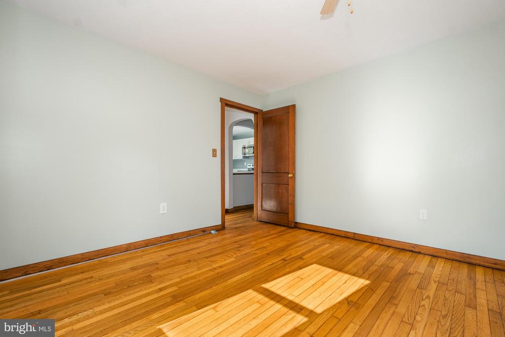 66 OLD MORGANTOWN ROAD E