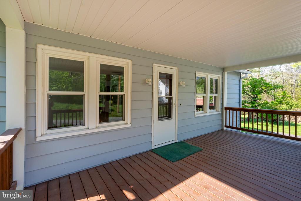 66 OLD MORGANTOWN ROAD E