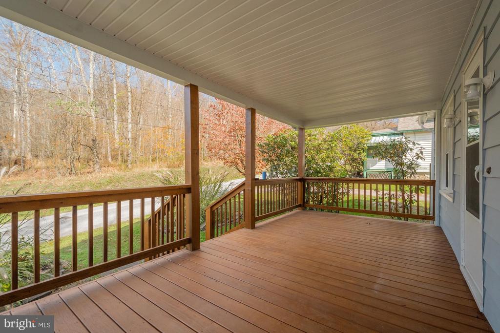 66 OLD MORGANTOWN ROAD E