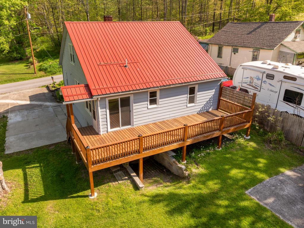 66 OLD MORGANTOWN ROAD E