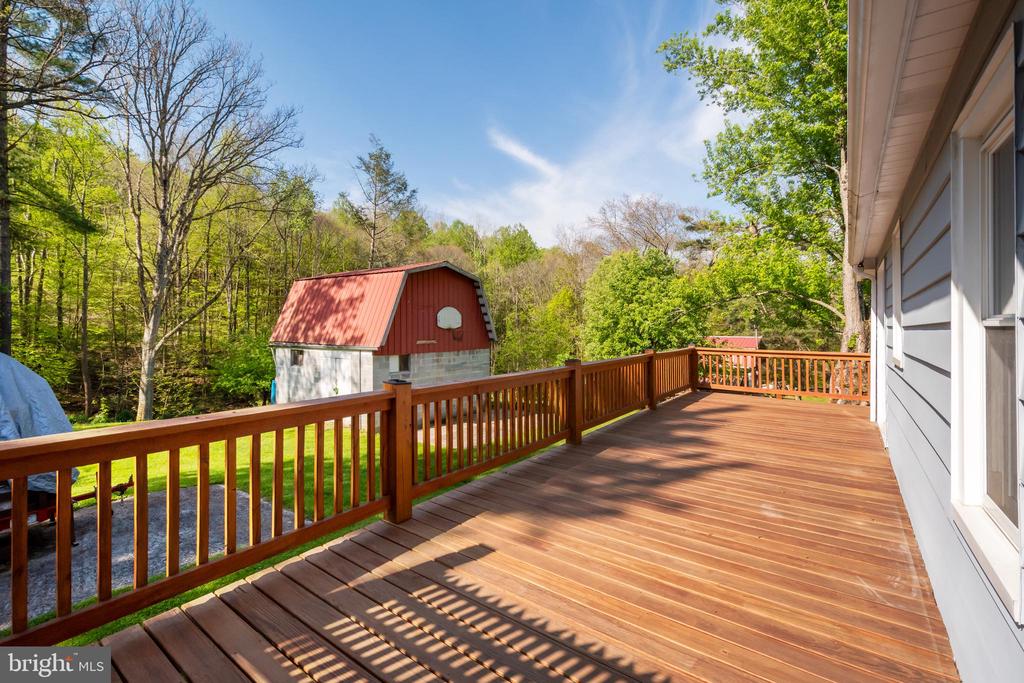 66 OLD MORGANTOWN ROAD E