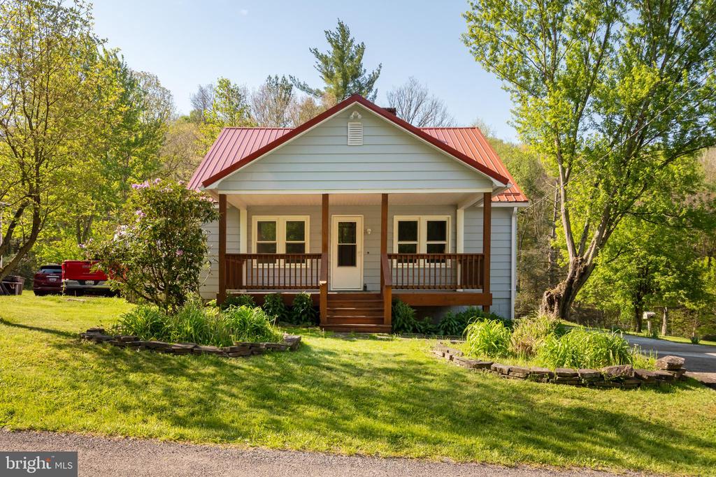 66 OLD MORGANTOWN ROAD E