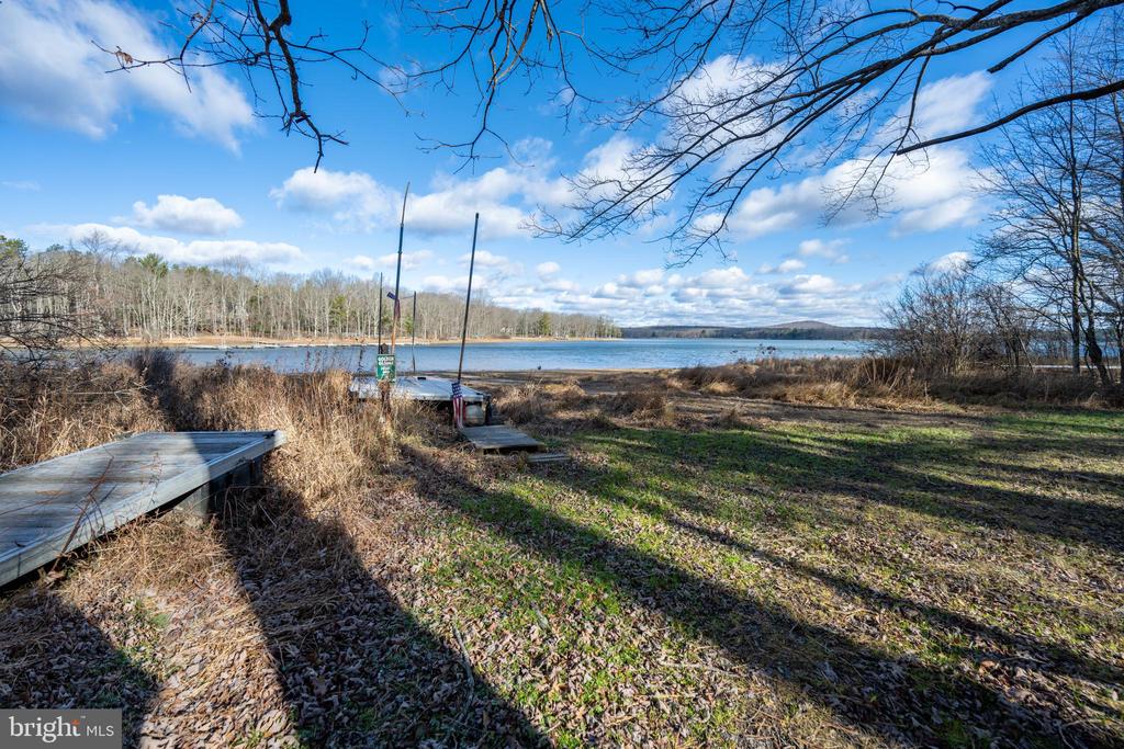 163 SKIPJACK LANE