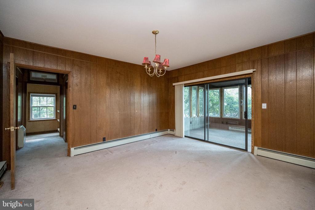 163 SKIPJACK LANE