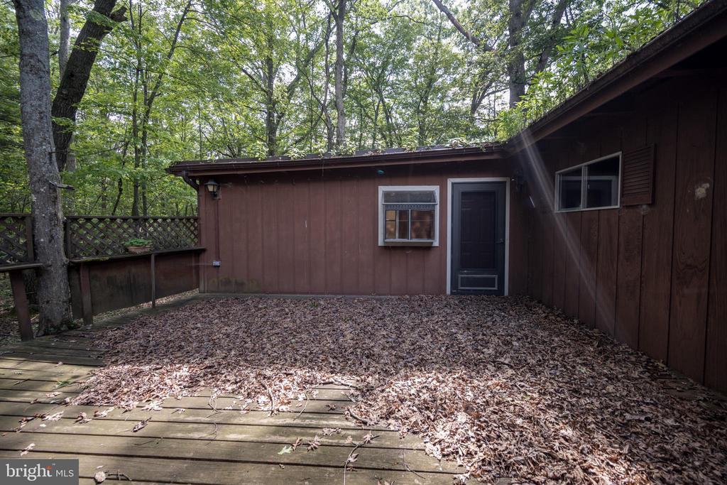 163 SKIPJACK LANE