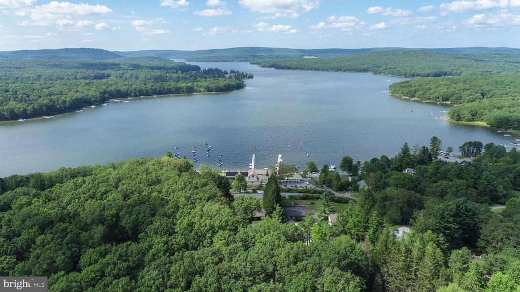 163 SKIPJACK LANE