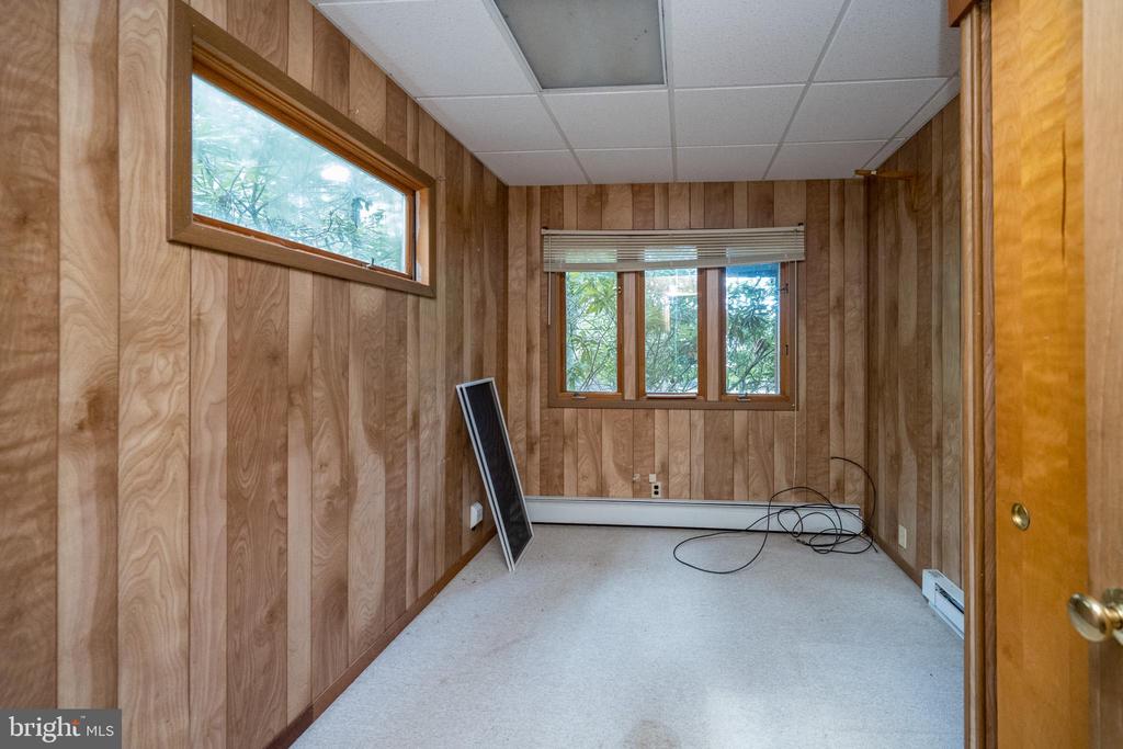 163 SKIPJACK LANE