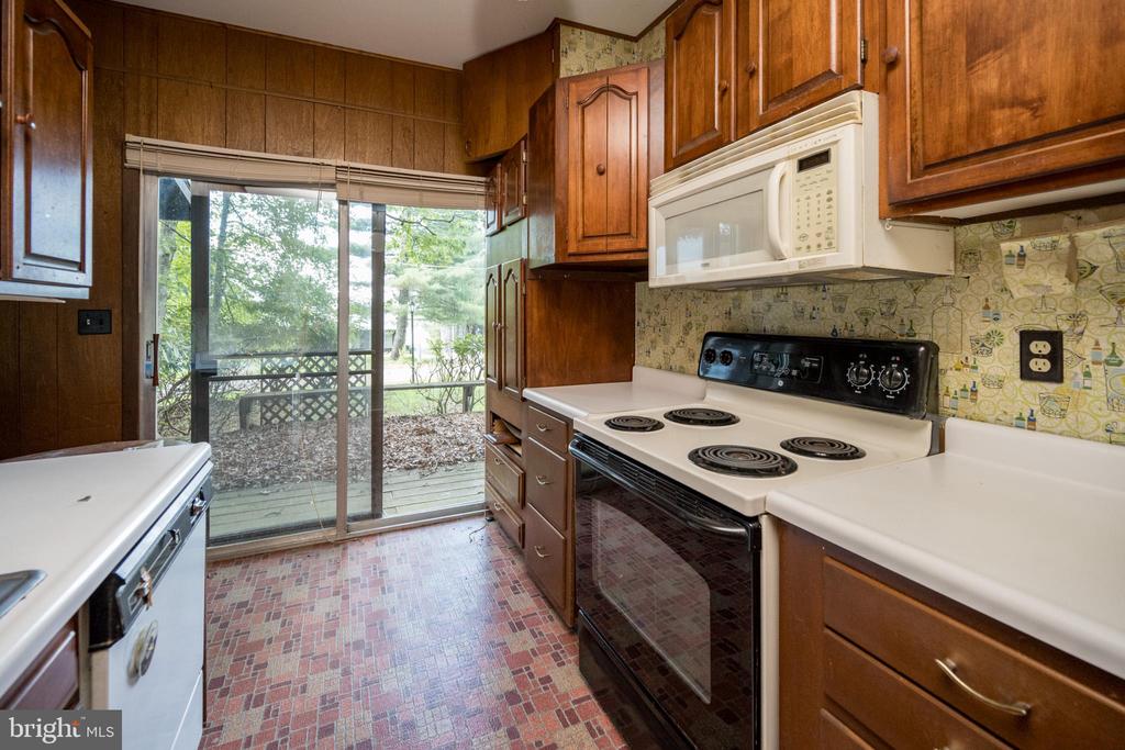 163 SKIPJACK LANE