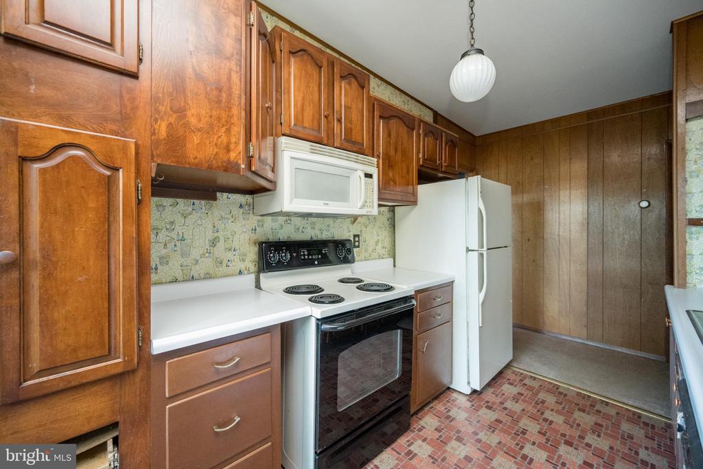 163 SKIPJACK LANE
