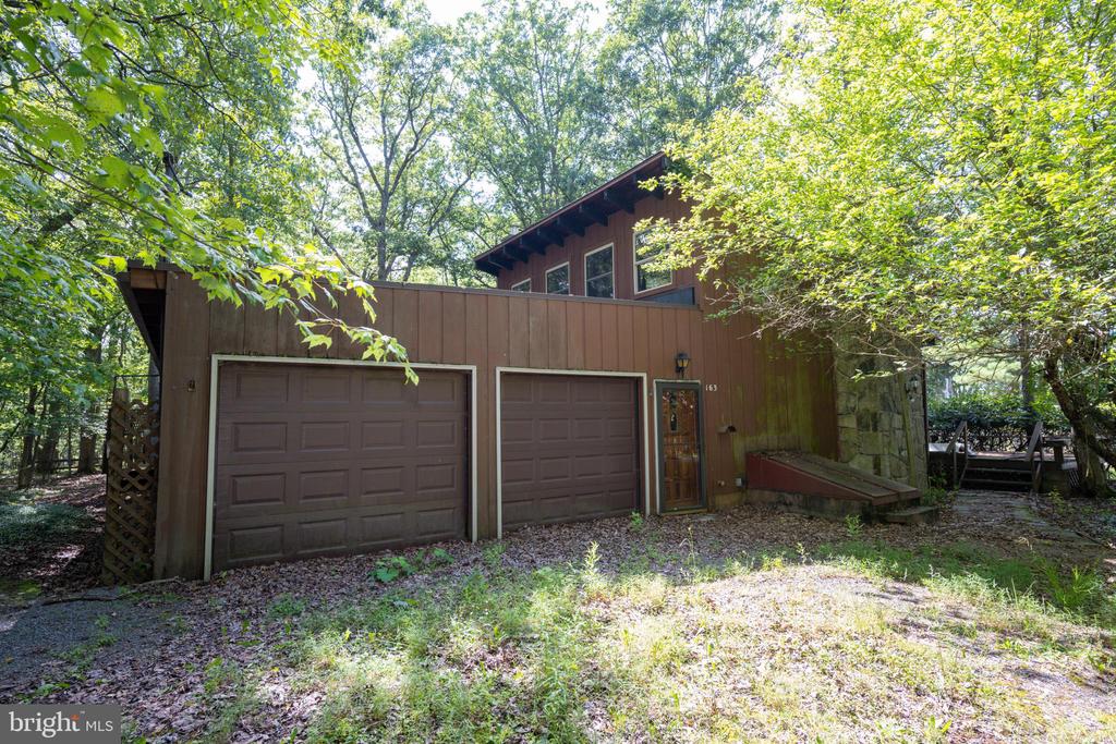163 SKIPJACK LANE