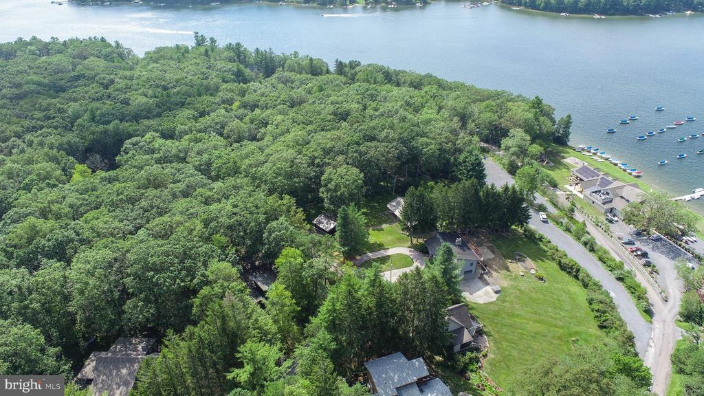 163 SKIPJACK LANE