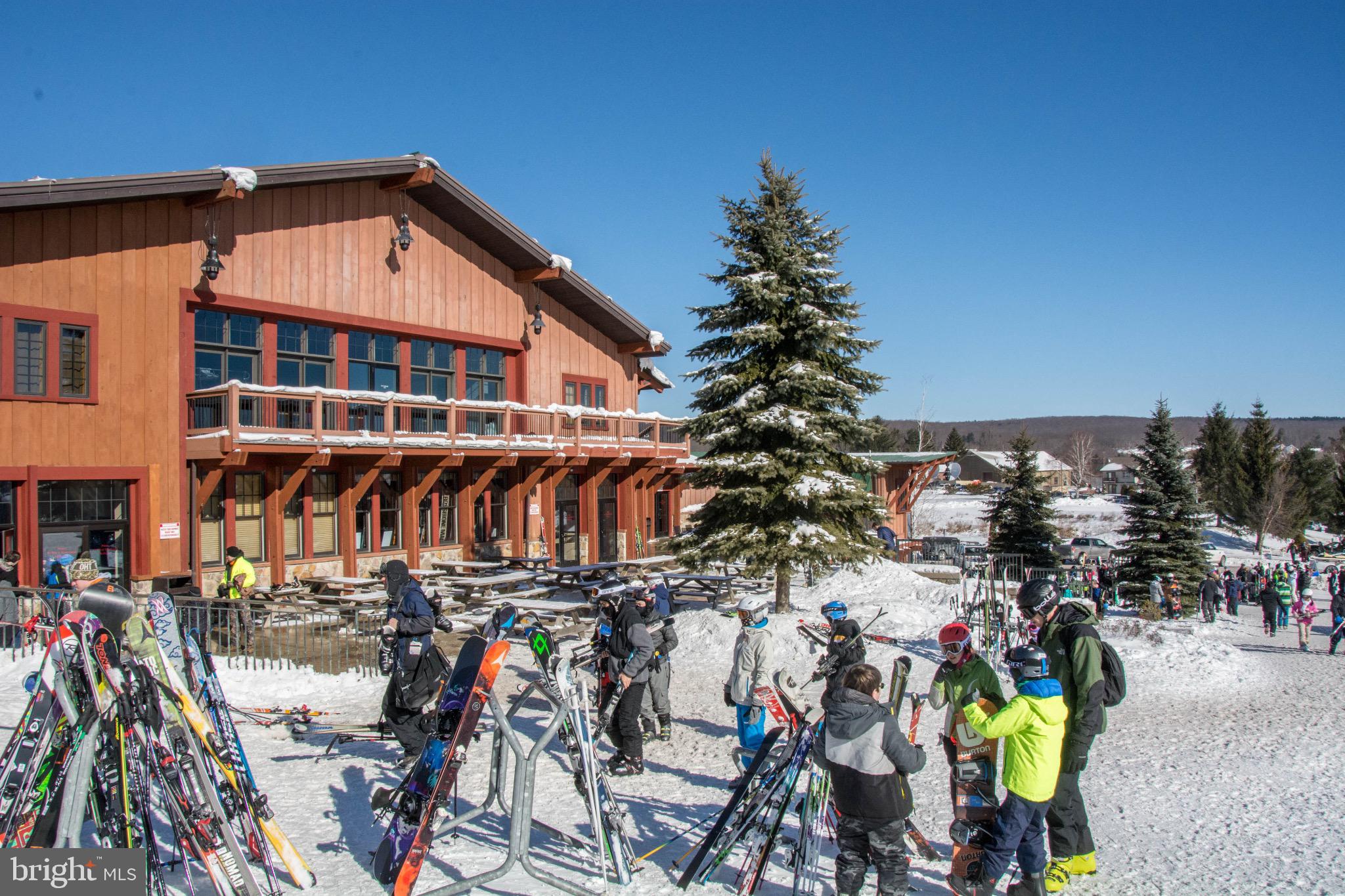 290 MARSH HILL ROAD 319C