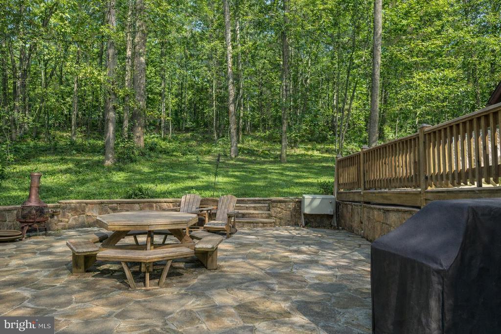 542 BENCH ROAD