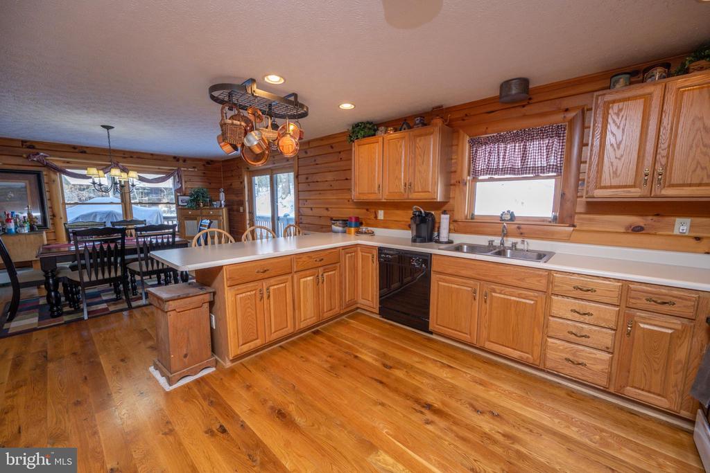 542 BENCH ROAD