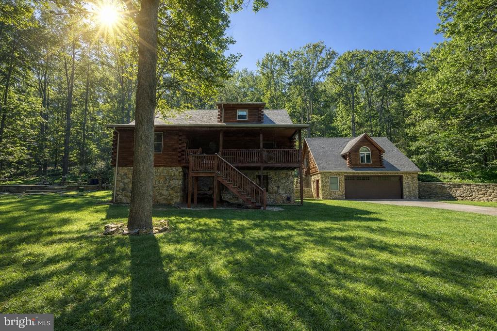 542 BENCH ROAD