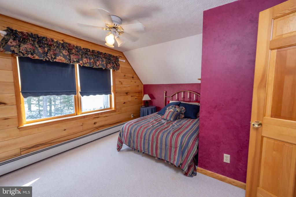 542 BENCH ROAD