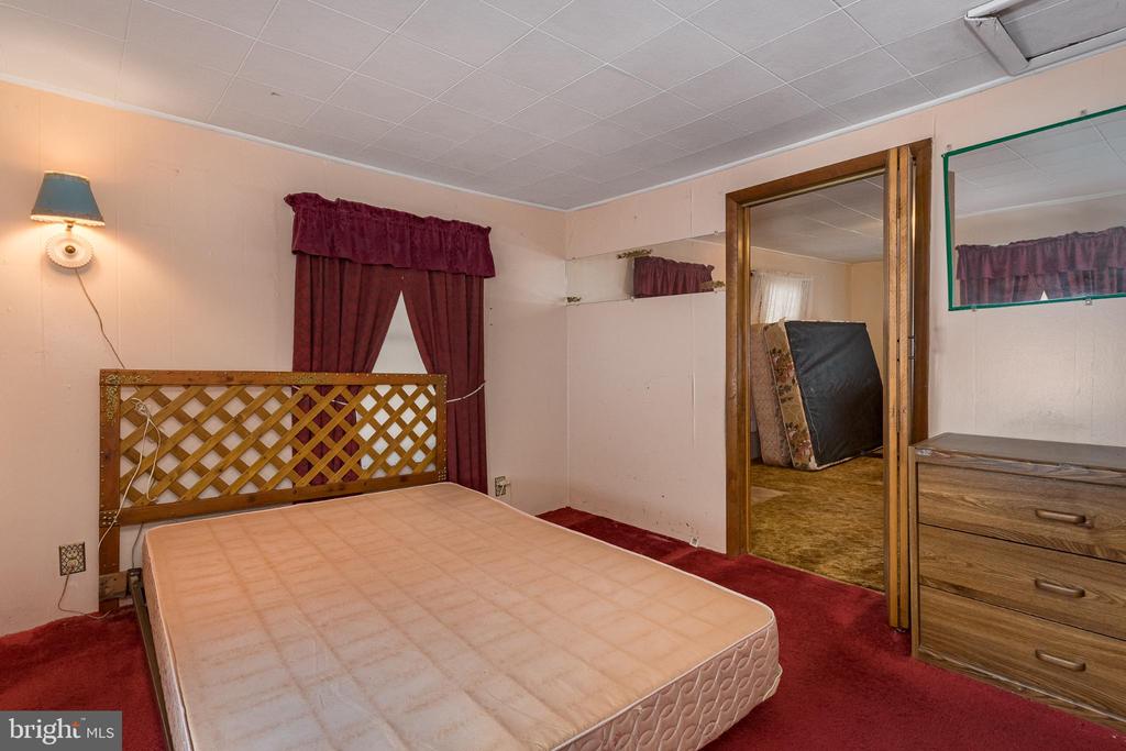 3416 BROADFORD ROAD