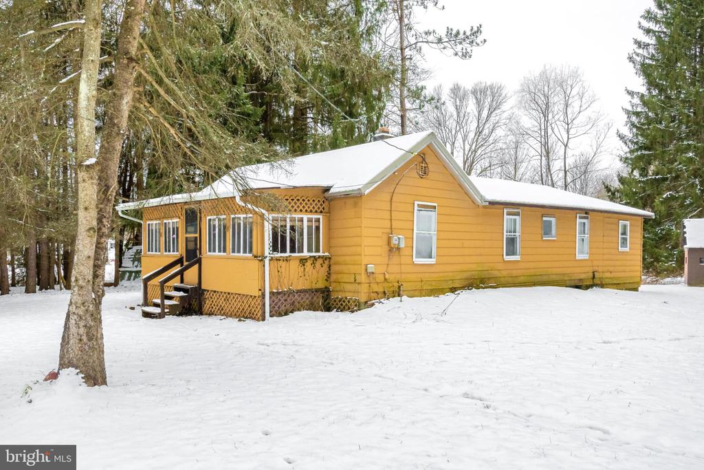 3416 BROADFORD ROAD
