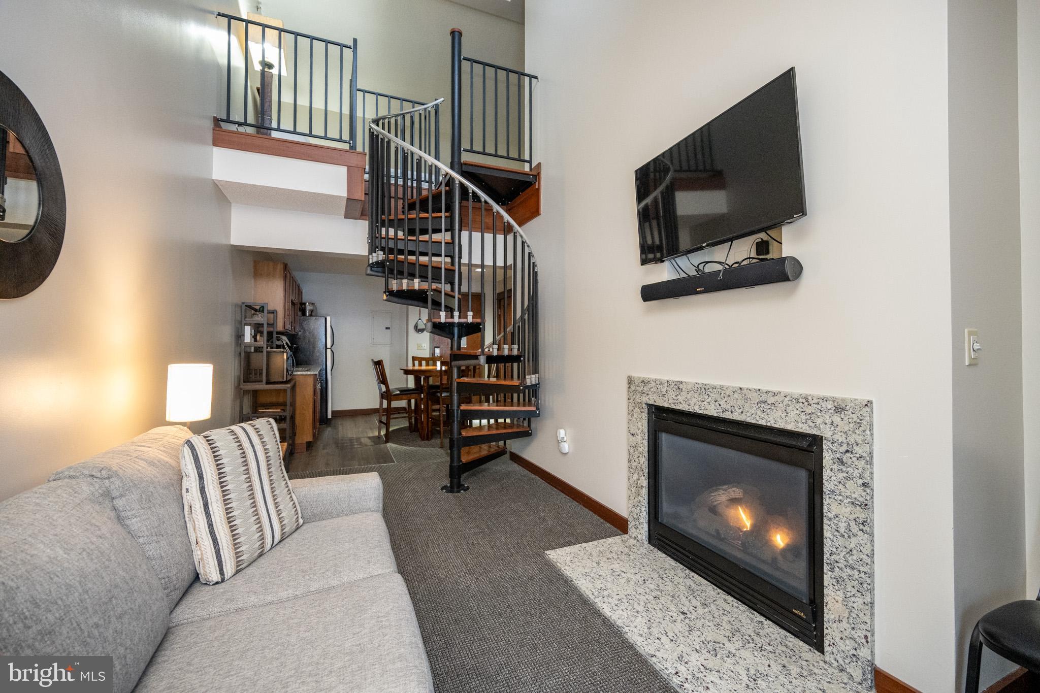 565 GLENDALE ROAD A312