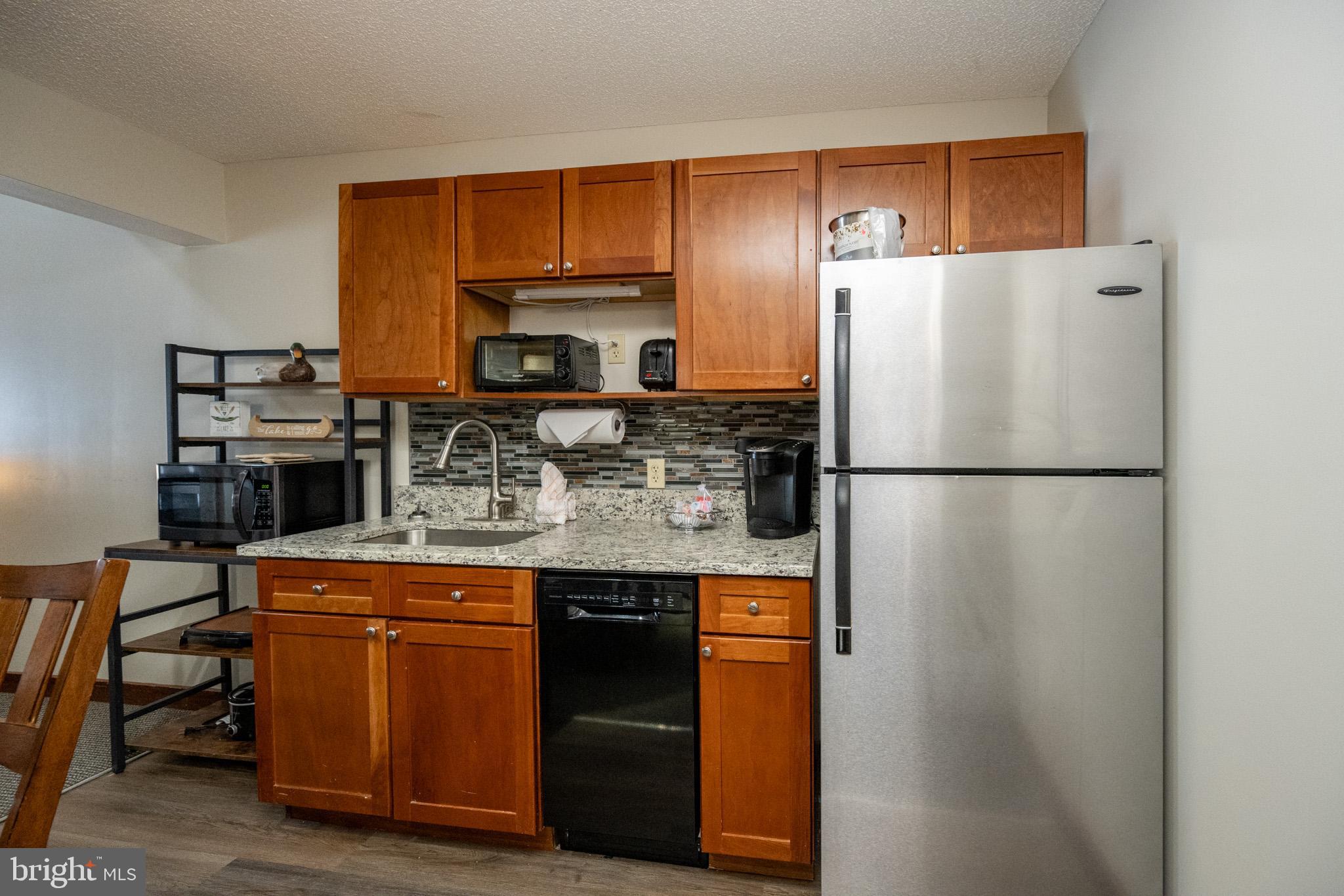 565 GLENDALE ROAD A312