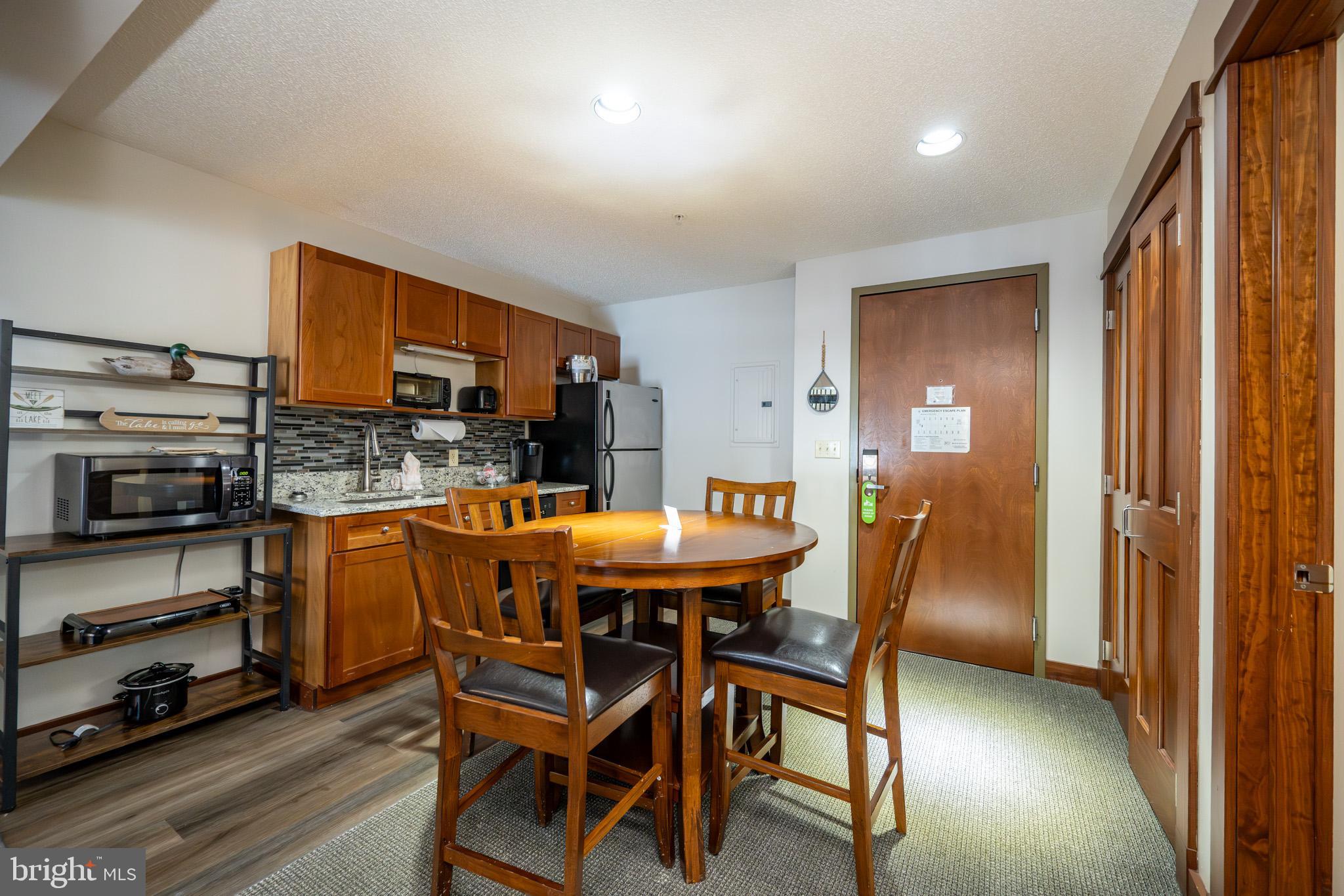 565 GLENDALE ROAD A312