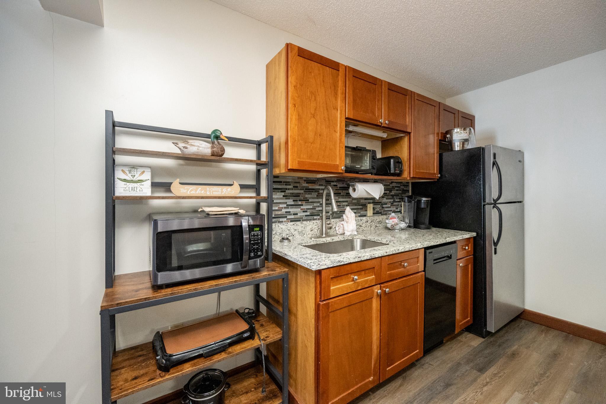 565 GLENDALE ROAD A312