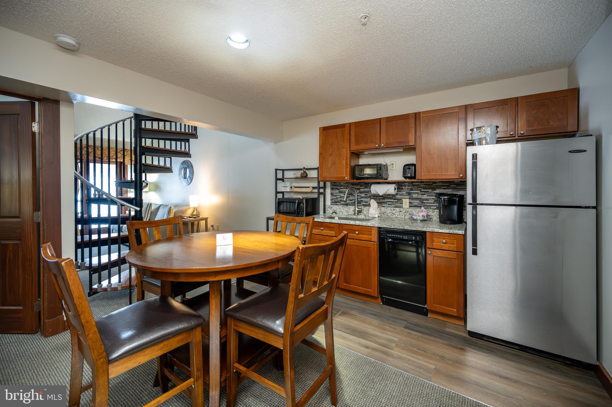 565 GLENDALE ROAD A312