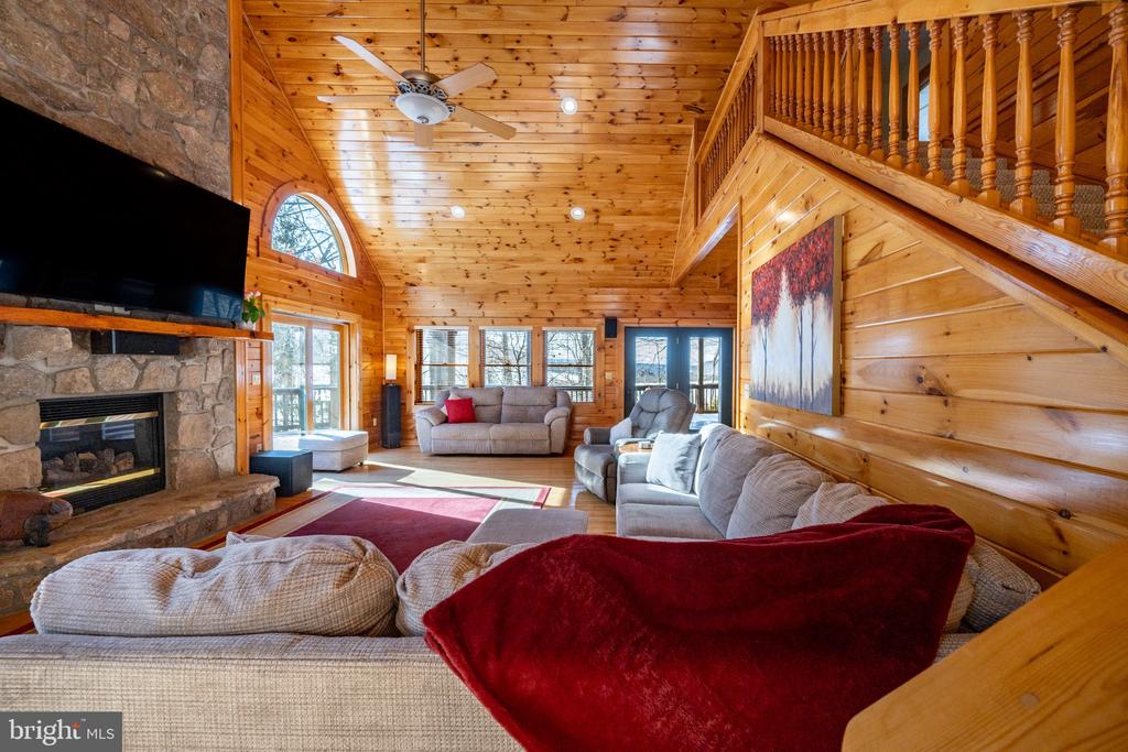72 JAKES DRIVE