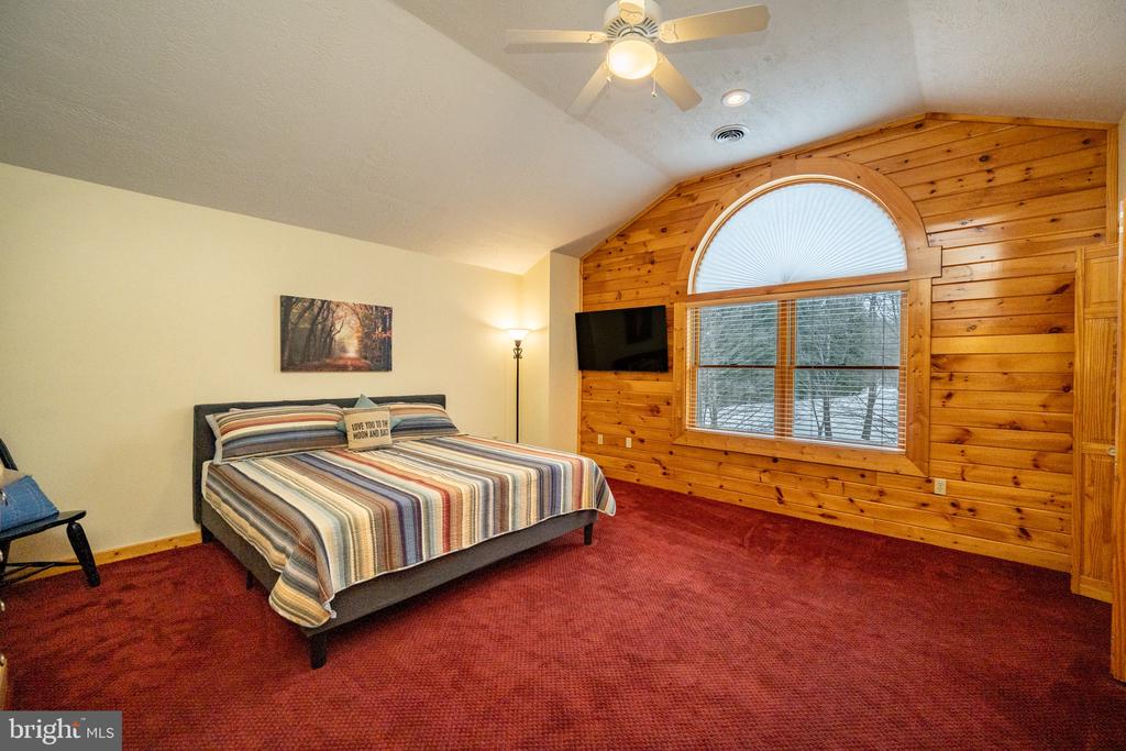 72 JAKES DRIVE
