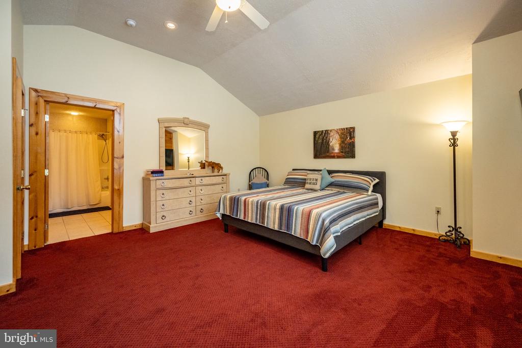 72 JAKES DRIVE