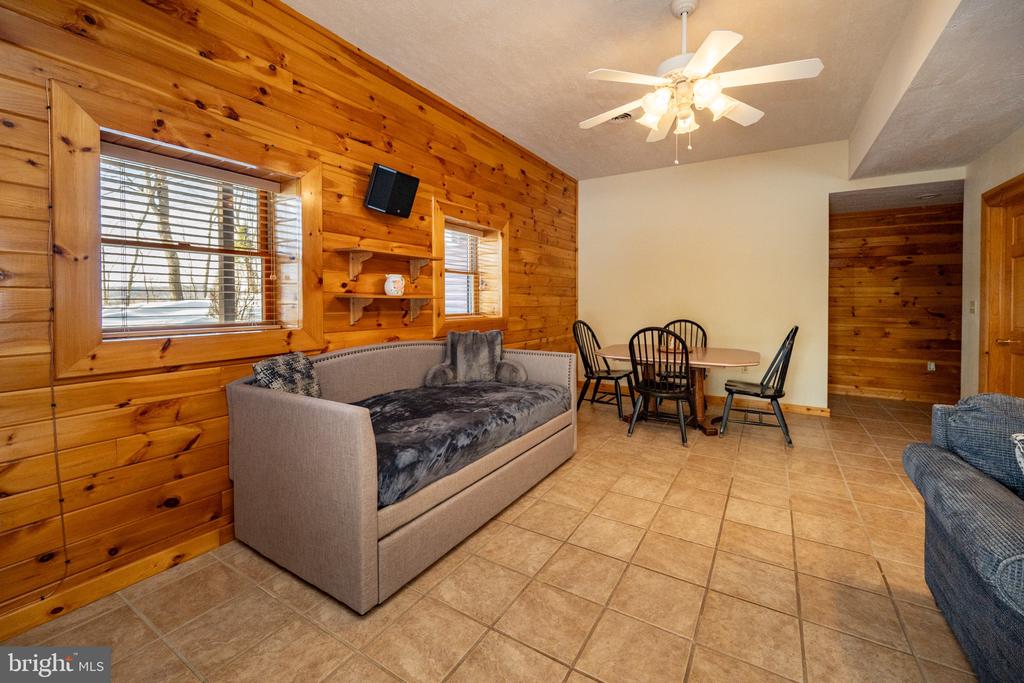 72 JAKES DRIVE