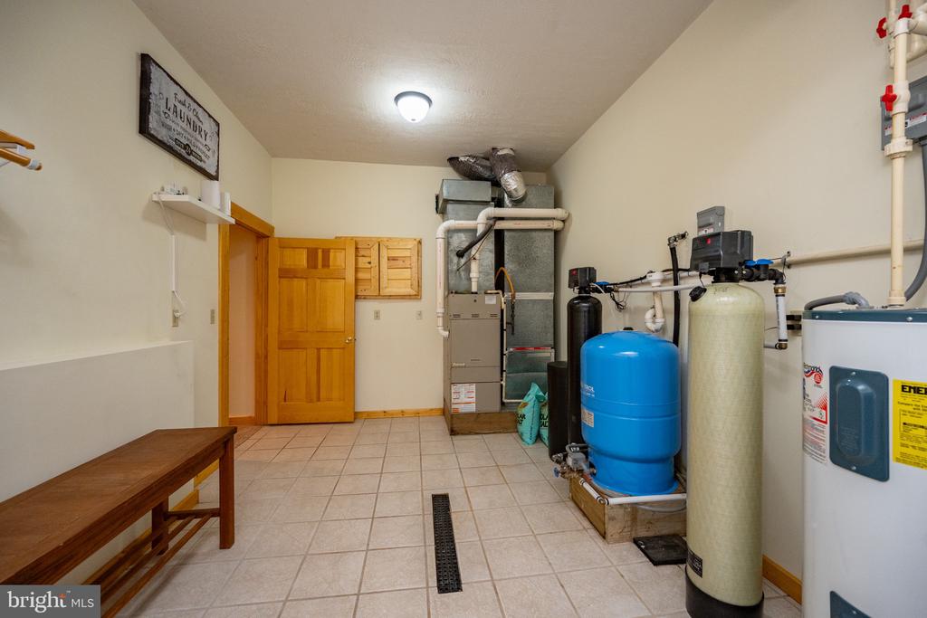 72 JAKES DRIVE