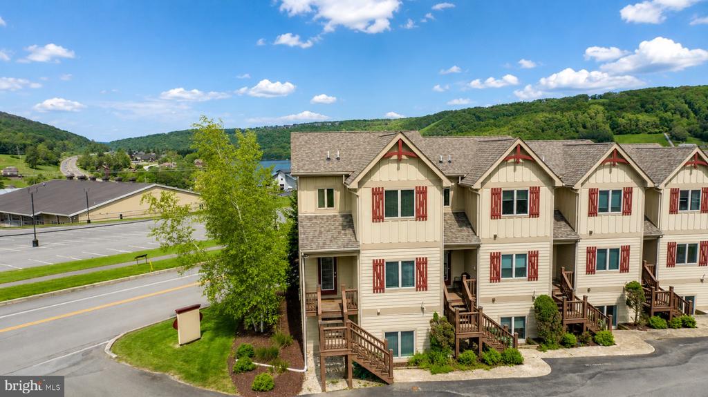 267 MOSSER ROAD 1