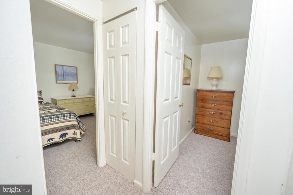 102 PINEY POINT DRIVE
