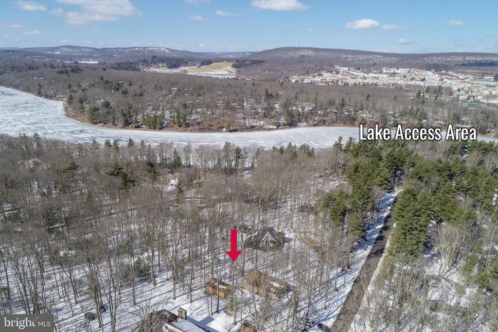 102 PINEY POINT DRIVE