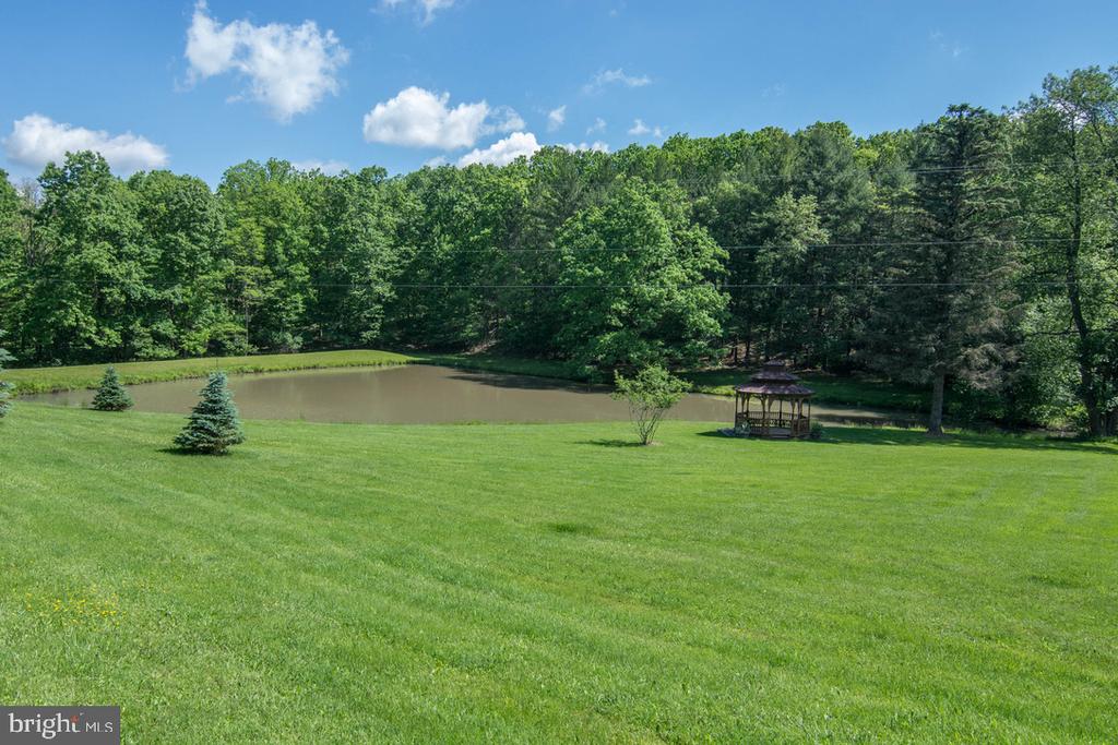 102 PINEY POINT DRIVE