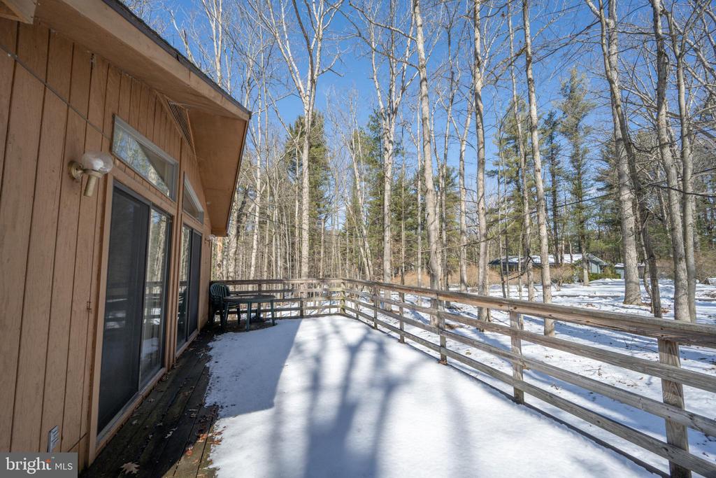 102 PINEY POINT DRIVE