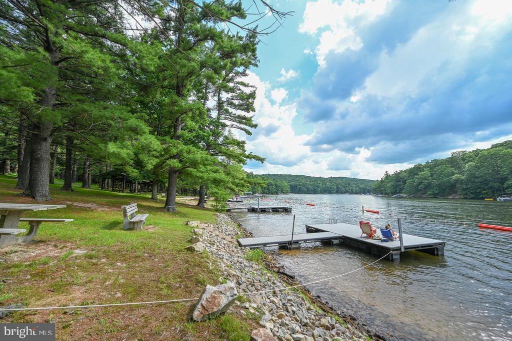 102 PINEY POINT DRIVE