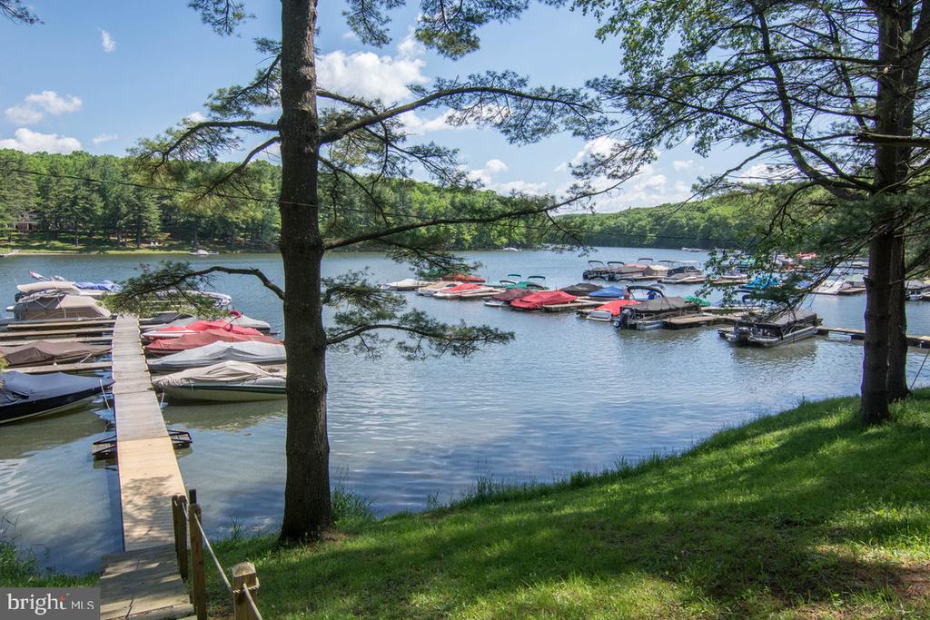 102 PINEY POINT DRIVE