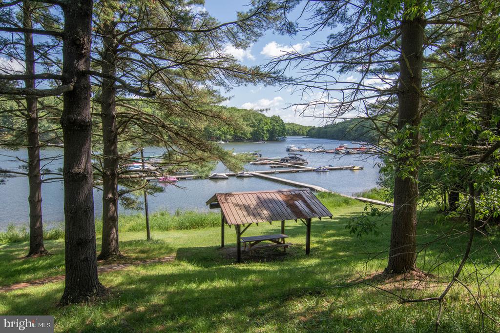 102 PINEY POINT DRIVE