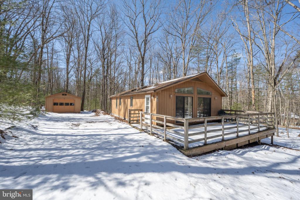 102 PINEY POINT DRIVE