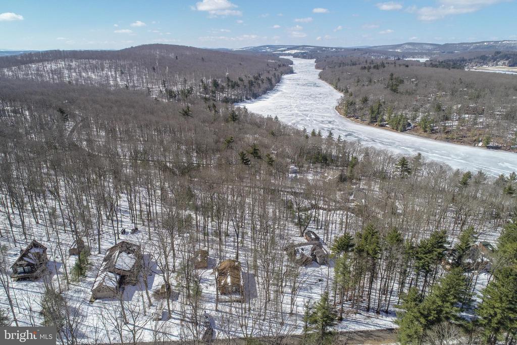 102 PINEY POINT DRIVE