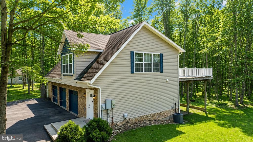 74 SUGAR MAPLE LANE