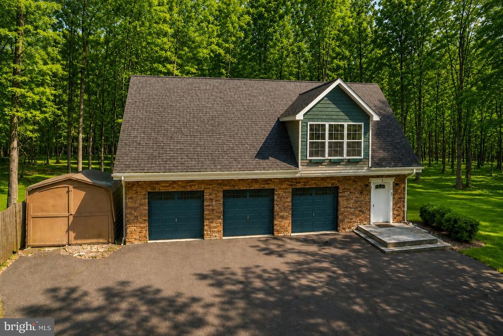 74 SUGAR MAPLE LANE